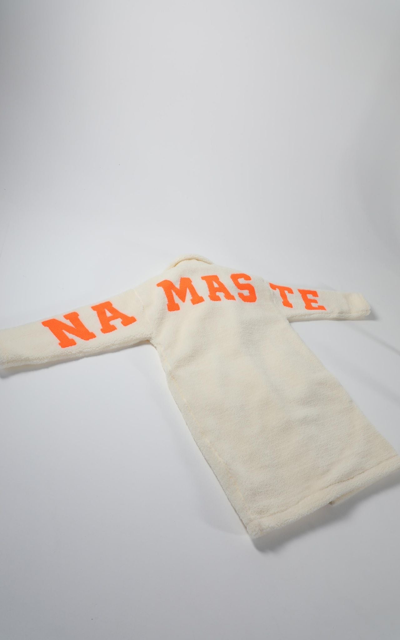 PRE ORDER Namaste teddy jas off-white