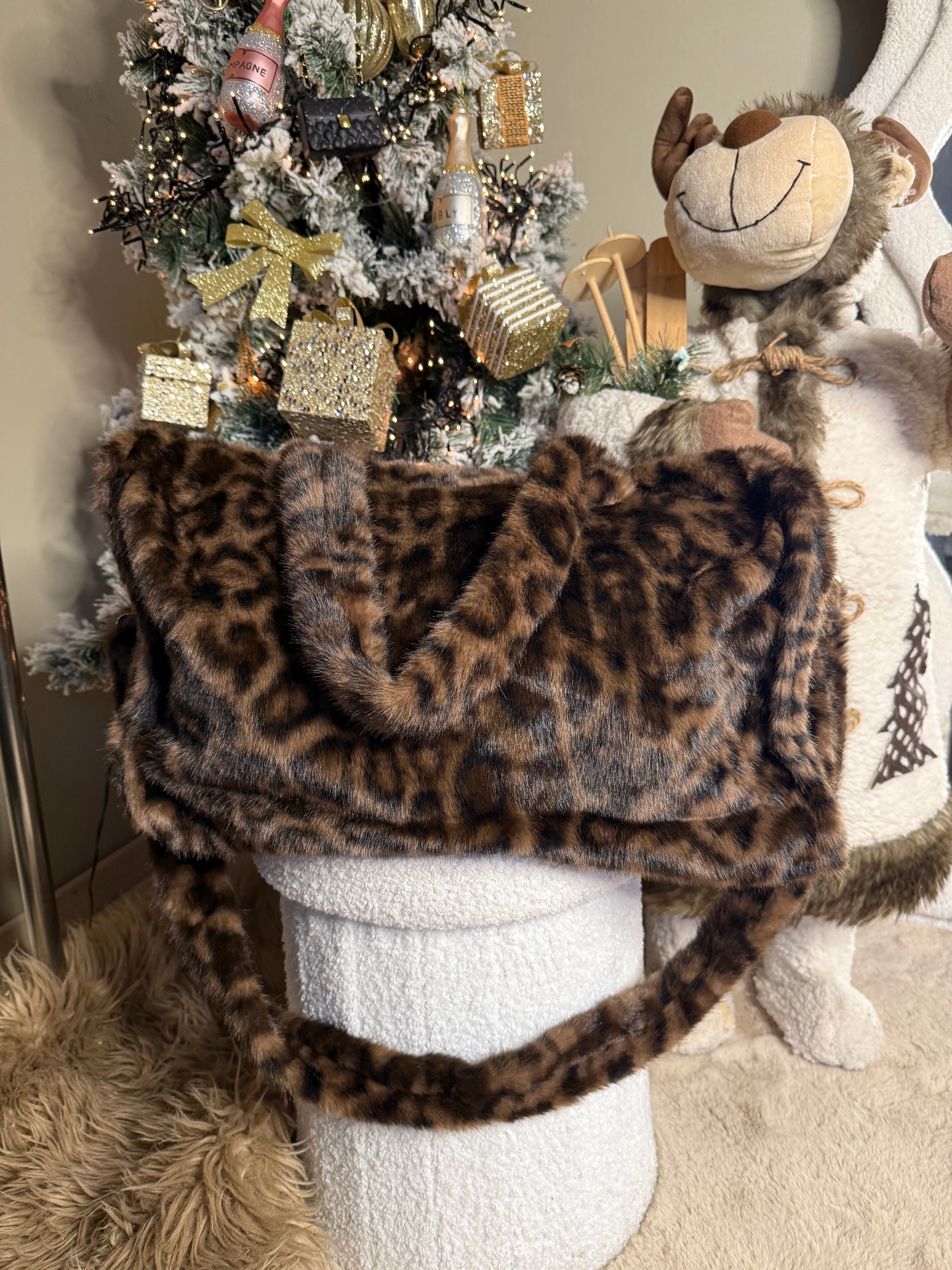 Fluffy bag tijgerprint donker