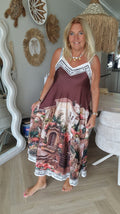 Vacation dress brown