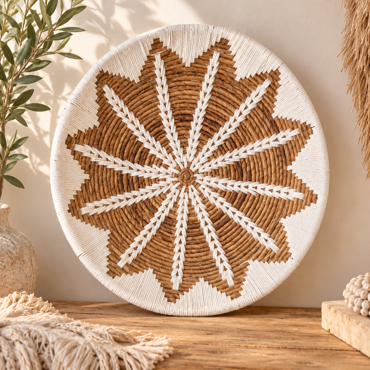Handgemaakte bohemian wandschaal wit mandala design - Bali Ibiza stijl 