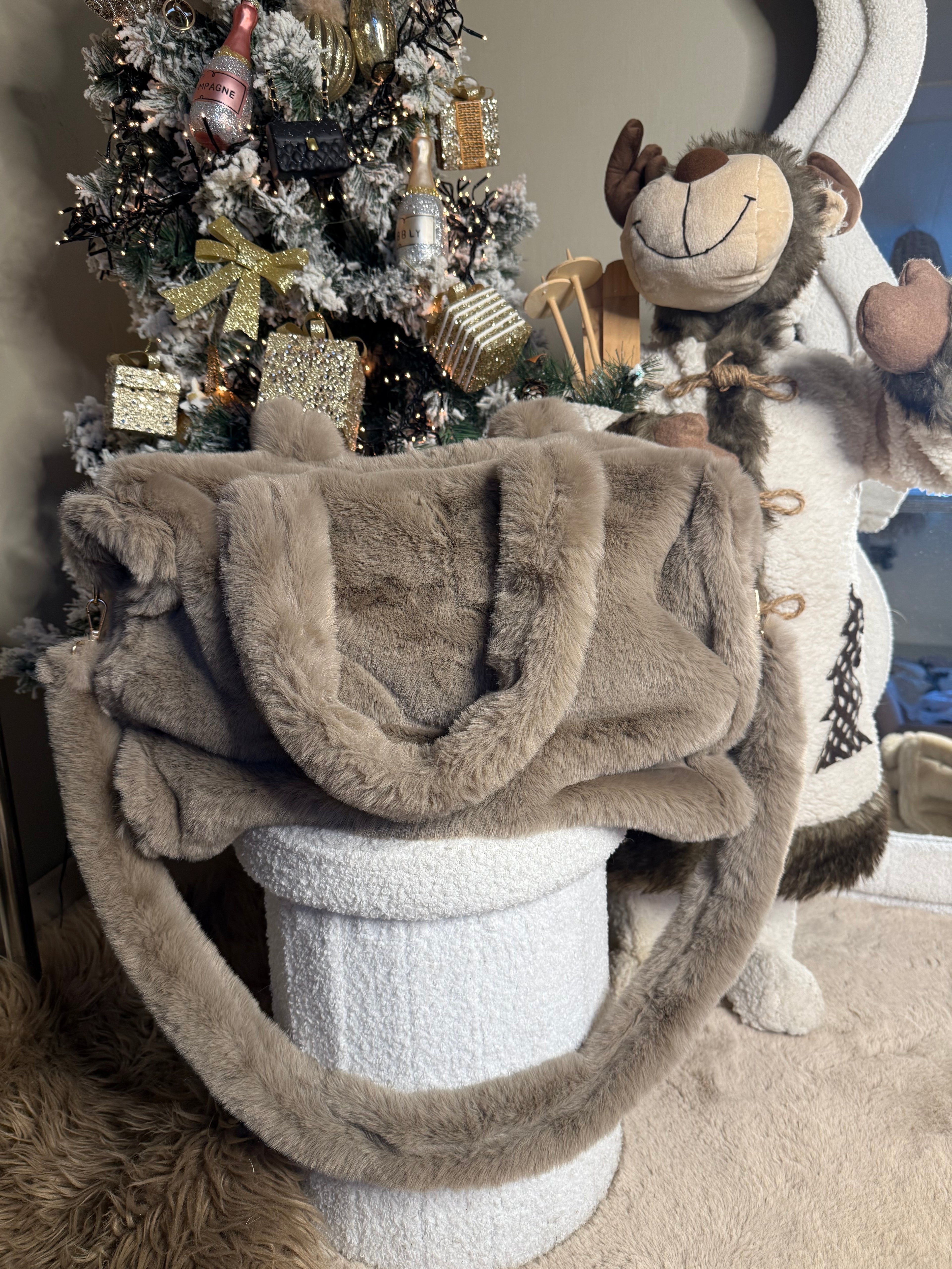 Fluffy bag Taupe