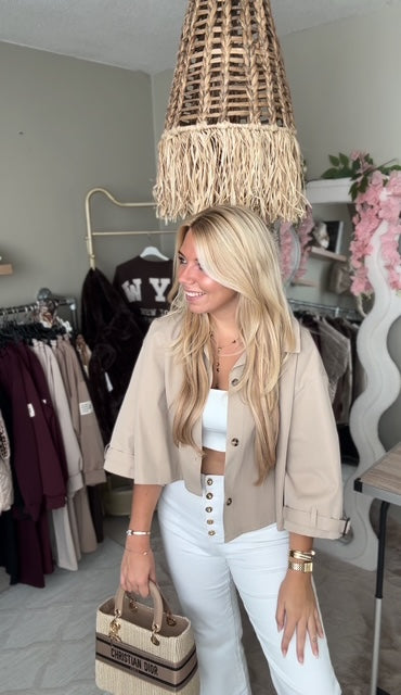 Cropped trenchcoat beige