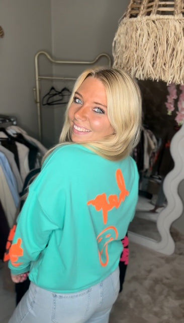 Happy smile sweater