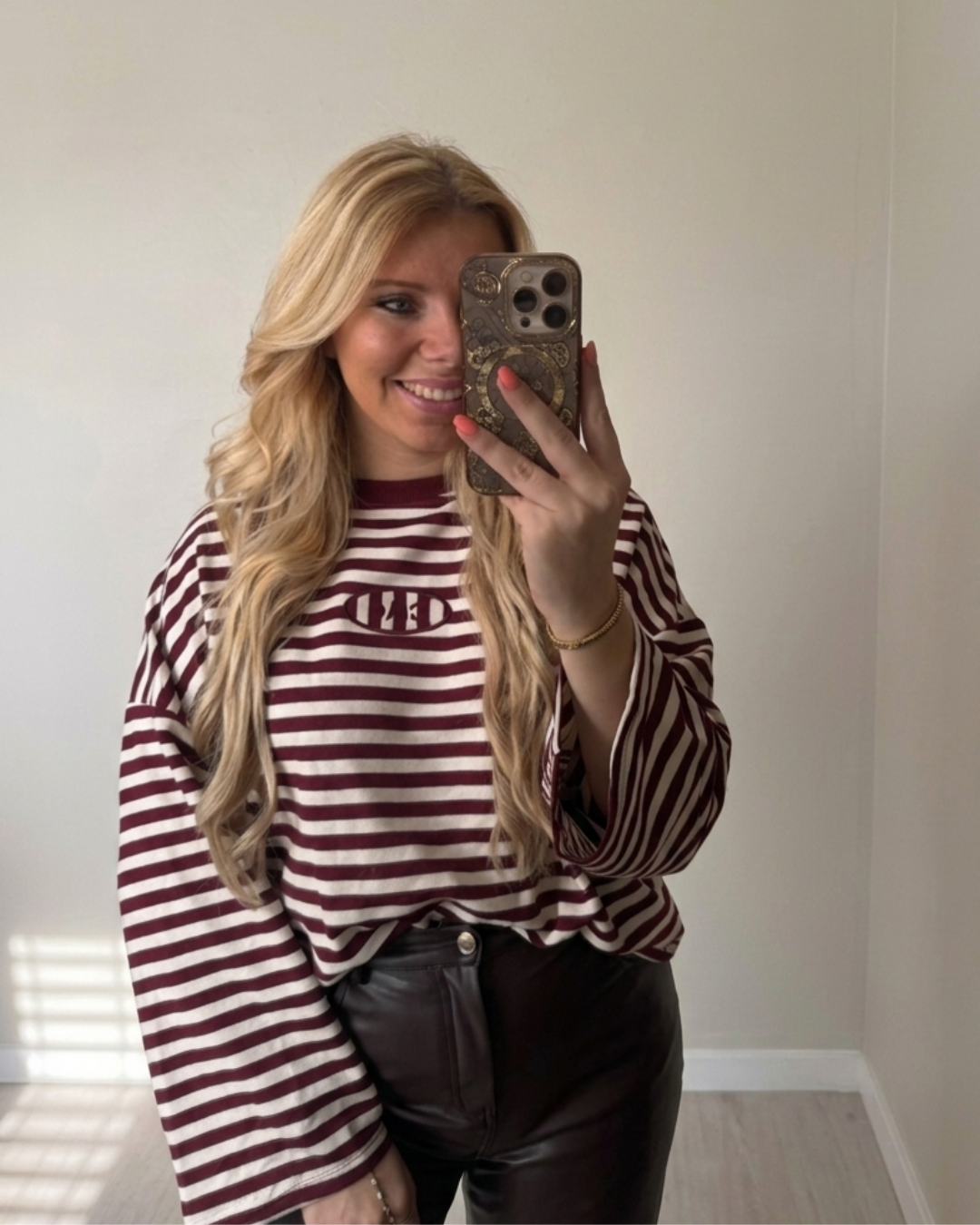 Oversized gestreepte longsleeve bordeaux voor dames van EllesDelanaStyle